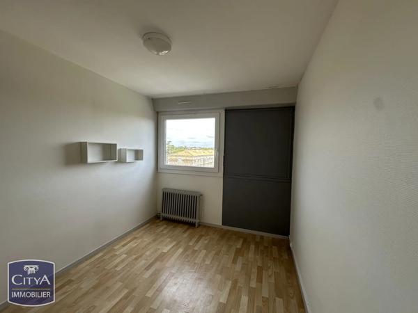 Appartement à vendre 3 pièces 75m² Niort (79000)