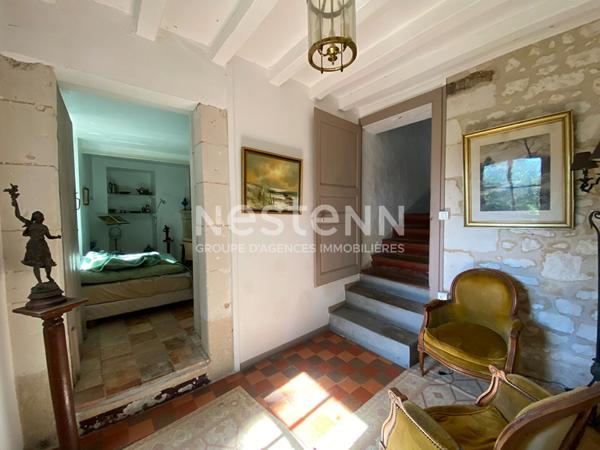 Maison de Maitre en pierre a renover - fort potentiel - Vaas (72)