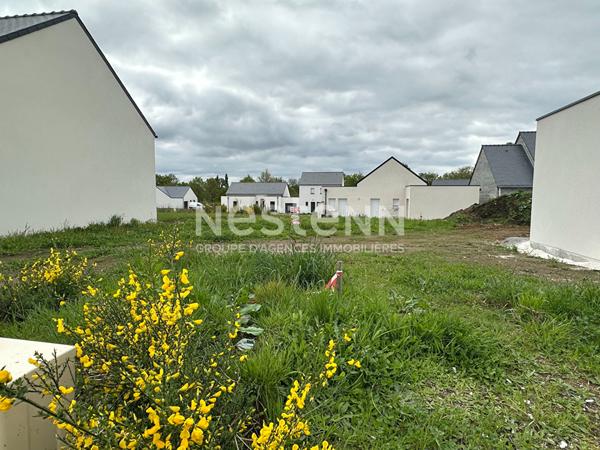 Terrain à bâtir, viabilisé à Questembert