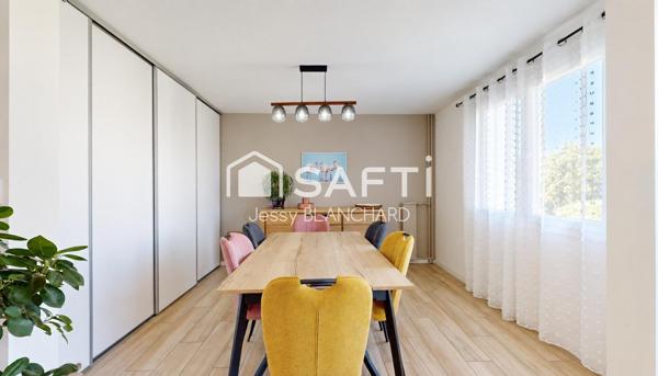 EXCLUSIVITE Hyères – T5 93 m² entièrement rénové, vue parc