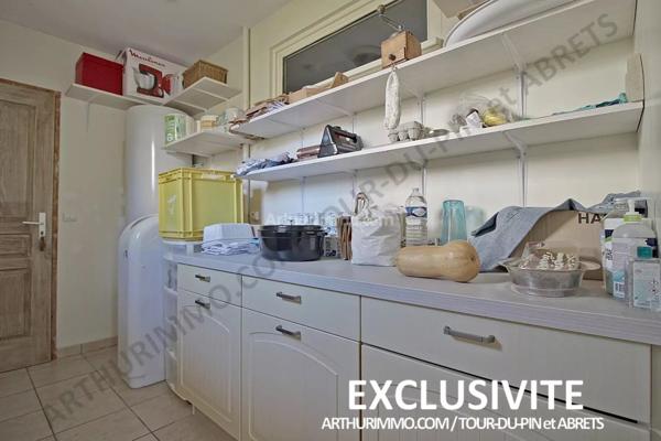 Vente Maison 6 pièces 142 m2 à Bourgoin-Jallieu