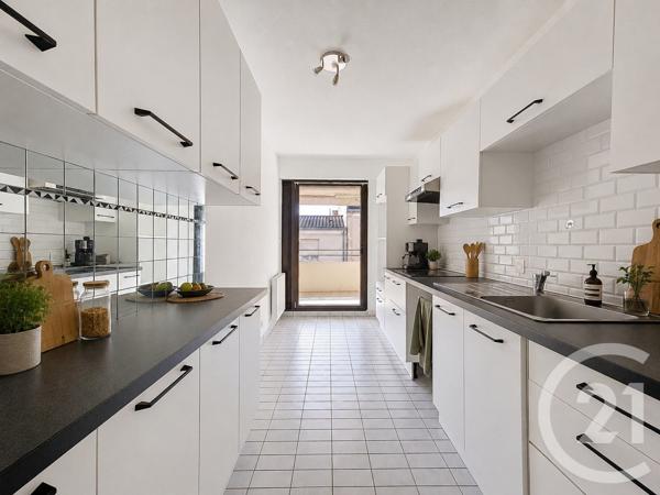 Appartement T3 à vendre  3 pièces - 81,42 m 2   BORDEAUX  - 33