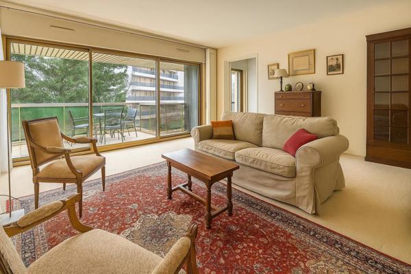 78150 LE CHESNAY-ROCQUENCOURT - APPARTEMENT DE 4 PIECES - ASCENSEUR - TERRASSE - CALME - SANS VIS A VIS - PROCHE DES COMMODITES