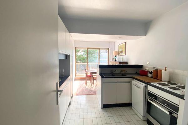 78150 LE CHESNAY-ROCQUENCOURT - APPARTEMENT DE 4 PIECES - ASCENSEUR - TERRASSE - CALME - SANS VIS A VIS - PROCHE DES COMMODITES