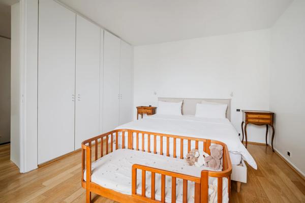 Appartement Paris 16 e - CHAILLOT / PLACE DES ÉTATS-UNIS