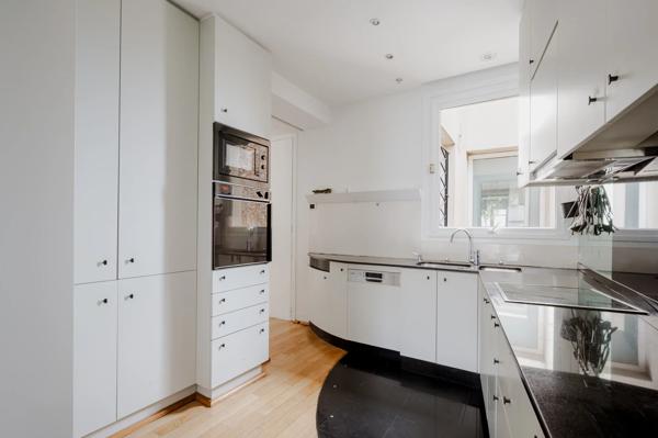 Appartement Paris 16 e - CHAILLOT / PLACE DES ÉTATS-UNIS