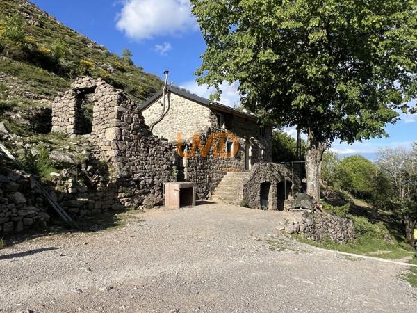 Propriété rare en Ardèche
