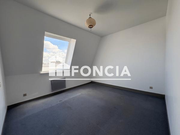 Location Appartement 2 pièces 41.04 m² - 31 RUE DE LA GANTERIE Poitiers 86000