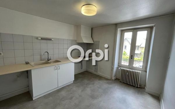 Appartement à louer    2 pièces • 62 m2 Mende