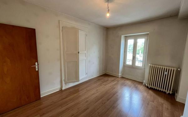 Appartement à louer    2 pièces • 62 m2 Mende