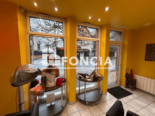 Location Local commercial 2 pièces 38 m² - 7 RUE DU MARECHAL LECLERC Chartres 28000