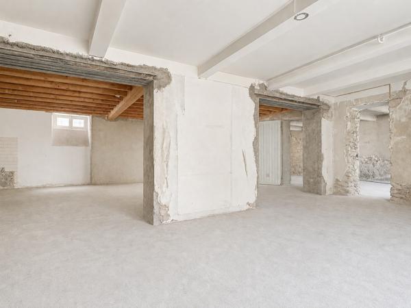 plateau de 110m2 avec jardin Canclaux