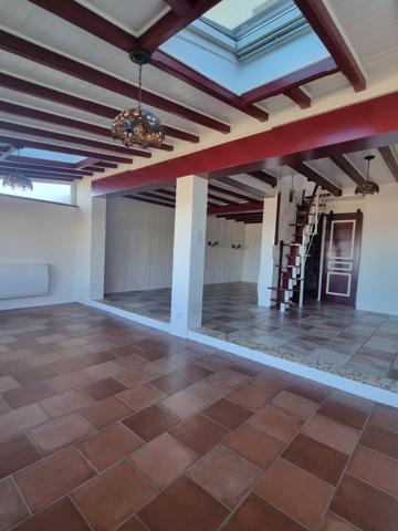 Saint-Pierre-la-mer (11560) Maison 4 pièces de 143 m2 11560 Saint pierre la mer