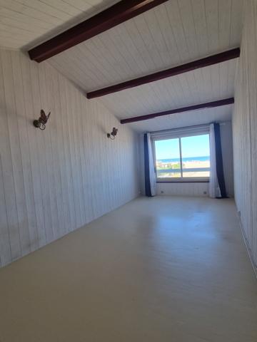 Saint-Pierre-la-mer (11560) Maison 4 pièces de 143 m2 11560 Saint pierre la mer