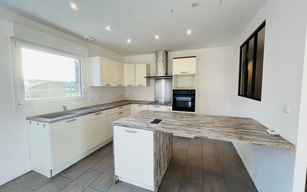 Maison à vendre    4 pièces • 100 m2 Essigny-le-Grand