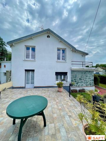 Maison en plein centre ville,sans travaux et au calme.