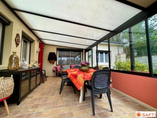 Maison en plein centre ville,sans travaux et au calme.