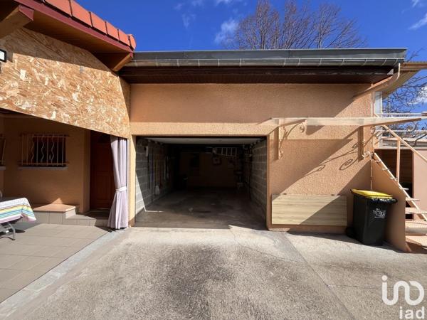 Maison 7 pièces de 97 m² à Riom (63200)