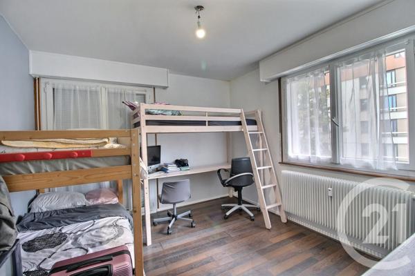 Appartement F3 à vendre  3 pièces - 70,60 m 2   THONON LES BAINS  - 74