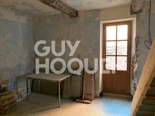 Maison à vendre à Olonzac - 6 pièces, 4 chambres, fort potentiel