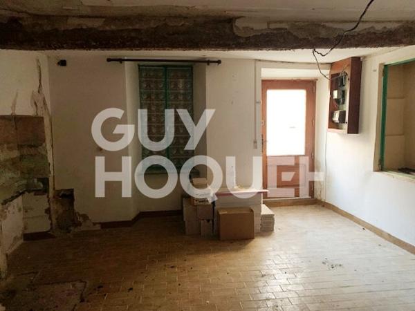 Maison à vendre à Olonzac - 6 pièces, 4 chambres, fort potentiel