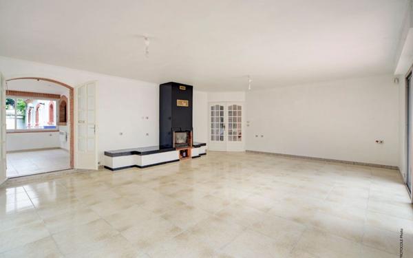 Maison à vendre    6 pièces • 210 m2 Saint-Orens-de-Gameville