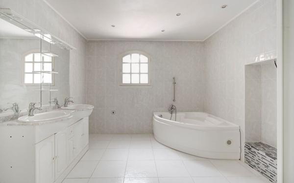 Maison à vendre    6 pièces • 210 m2 Saint-Orens-de-Gameville