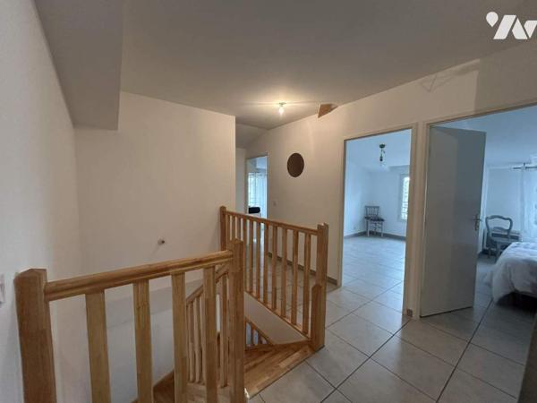Duplex  3 Chambres Terrasse 3 Stationnements