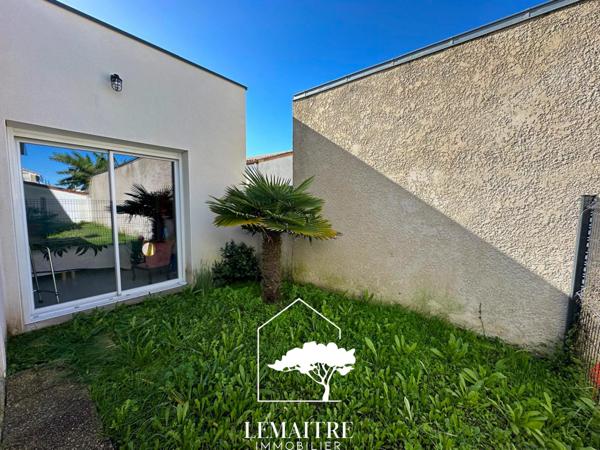 Maison de 2022, plain-pied 2 chambres à 950m du port.