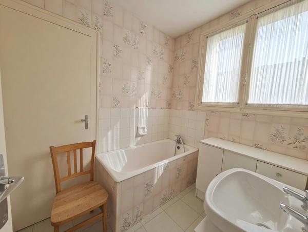Maison 3 pièces à vendre Châtellerault - 86100 / Réf: 11979