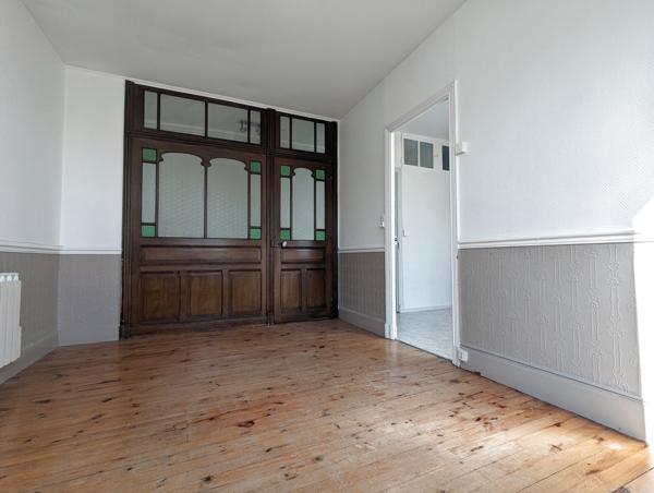 T2 de 40 m2 - quartier Saint-Alyre - Clermont-Province T2 de 40 m2 – quartier Saint-Alyre