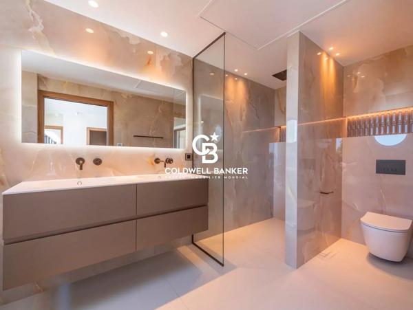 Vente villa 5 pièces 83310 - Grimaud