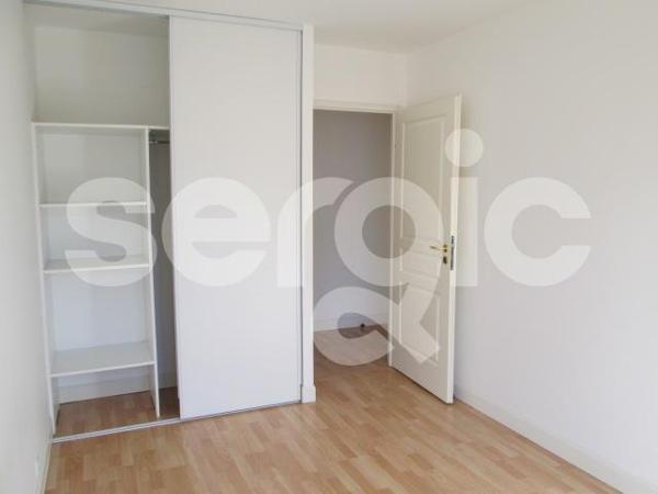 Location 4 Pieces 93 49100 Angers 23 1016 02 0156