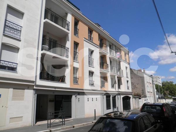 Location 4 Pieces 93 49100 Angers 23 1016 02 0156