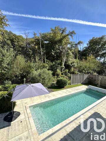 Maison à vendre 6 pièces 225 m² Fargues-Saint-Hilaire