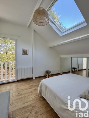 Maison à vendre 6 pièces 225 m² Fargues-Saint-Hilaire