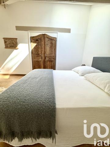 Maison à vendre 6 pièces 225 m² Fargues-Saint-Hilaire