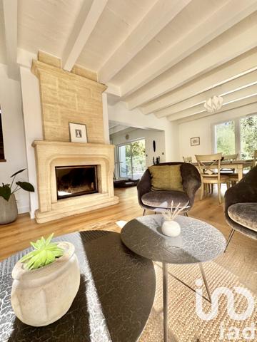 Maison à vendre 6 pièces 225 m² Fargues-Saint-Hilaire