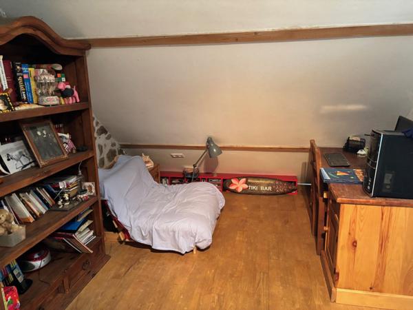 Ancienne grange, 2/3 chambres, Jardin 7591 m2