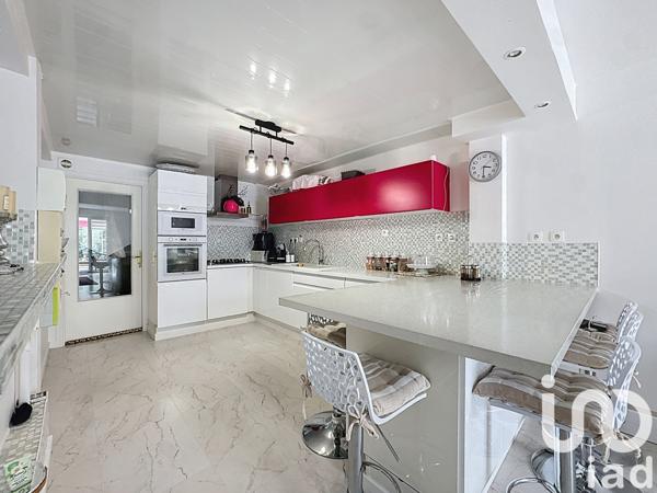 Maison à vendre 5 pièces 106 m² Bourgbarré