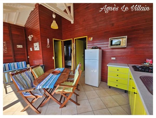 Propriété Maison + Gites sur 9 250 m2 de Terrain