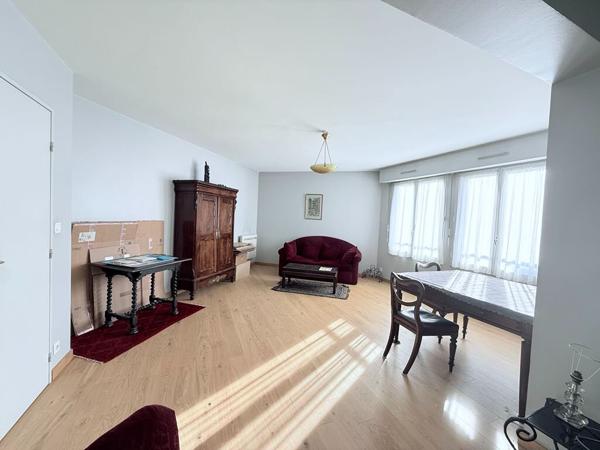 ANGERS HYPER CENTRE T3 À PERSONNALISER