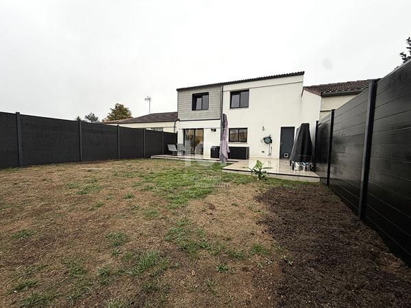 Maison Saint Philbert De Grand Lieu 5 pièce(s) 110 m2