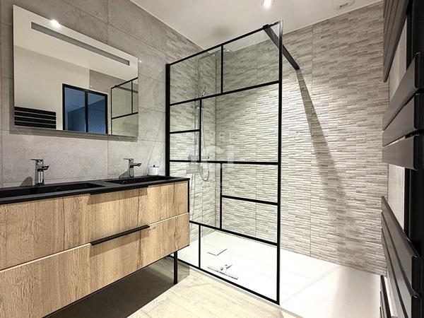 Maison Saint Philbert De Grand Lieu 5 pièce(s) 110 m2
