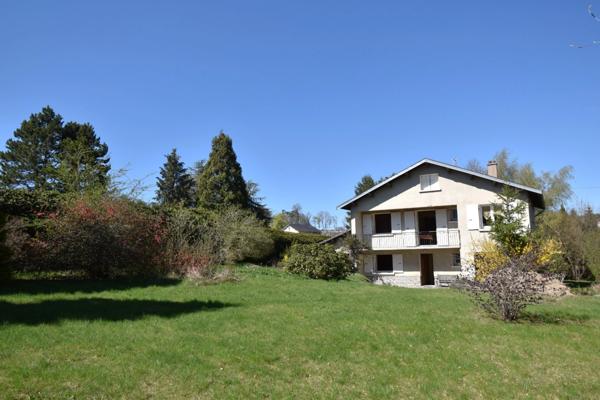 Maison à vendre 7 pièces avec terrain constructible SAINT AGREVE (07)