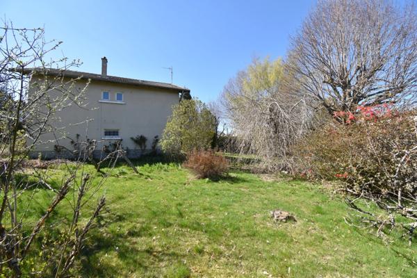 Maison à vendre 7 pièces avec terrain constructible SAINT AGREVE (07)