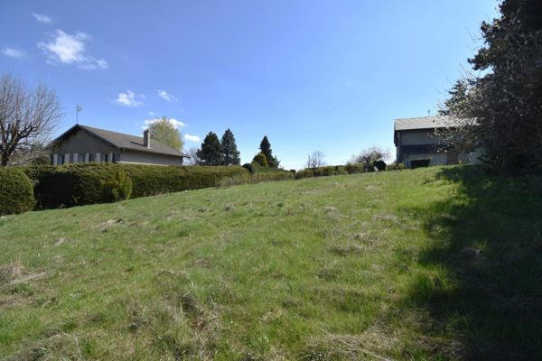 Maison à vendre 7 pièces avec terrain constructible SAINT AGREVE (07)