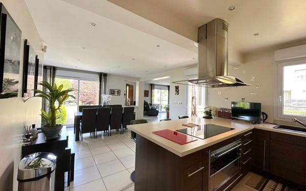 Maison à vendre    6 pièces • 219,15 m2 Herblay