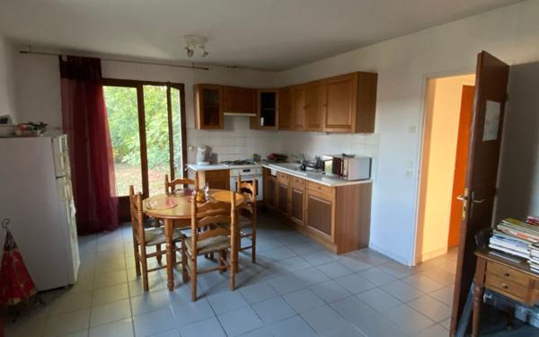 Maison à vendre    4 pièces • 81 m2 Saint-Loubès