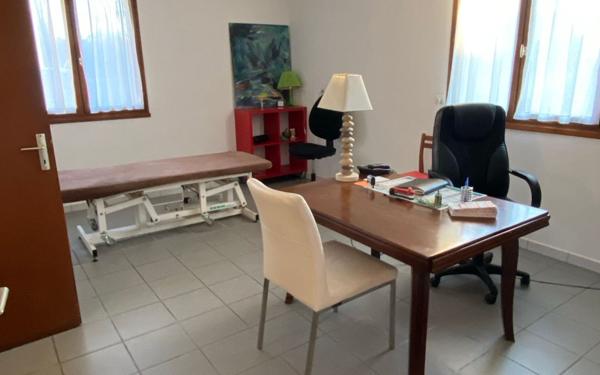 Maison à vendre    4 pièces • 81 m2 Saint-Loubès